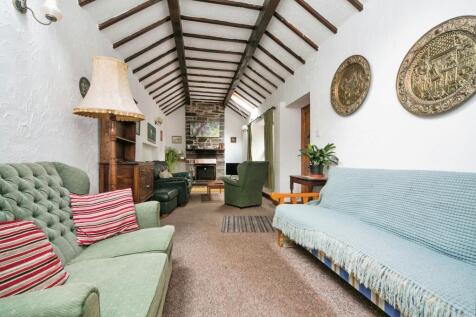 Coach House Lounge