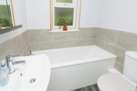 Padarn Bathroom