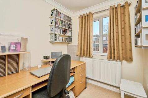 Study/4th Bedroom