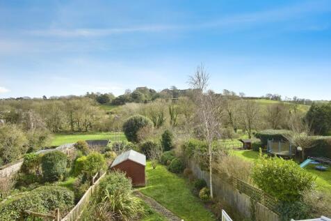 Garden &amp; Views