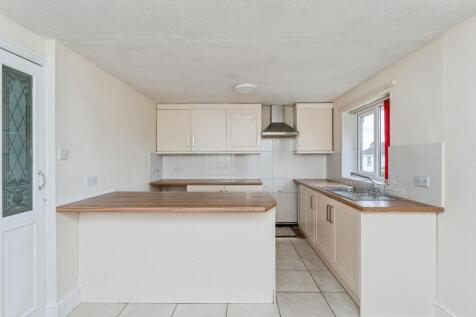 Lounge/Kitchen