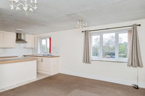 Lounge/Kitchen