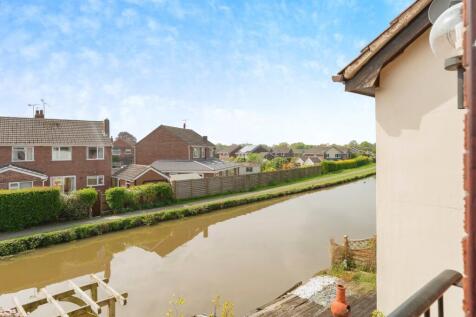 Canal View