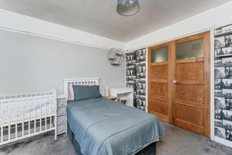Lounge/Bed 5