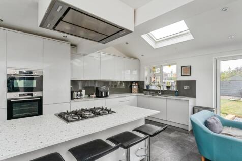 Family Room/Kitchen