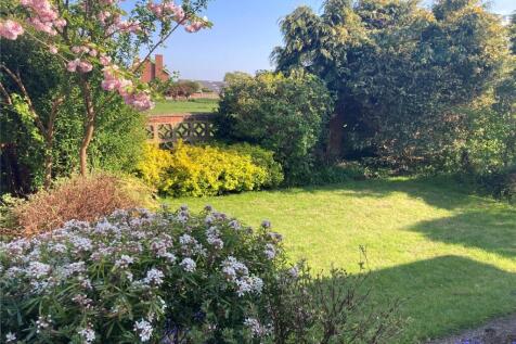 Garden &amp; View