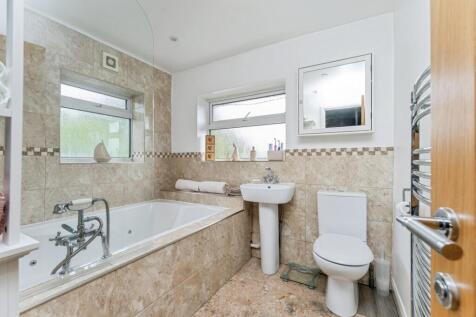 Bathroom/Wc