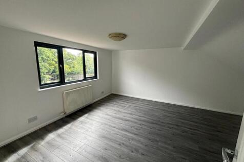 Lounge/ Bedroom 5
