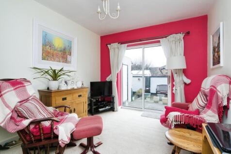 Sitting Room/Bed 4