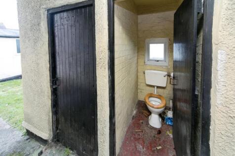 Store and WC