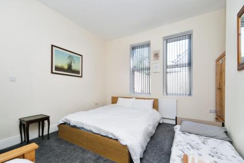 Flat 1