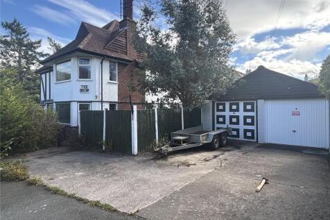 Garage &amp; Driveway