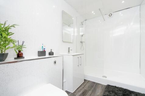Private Shower Room