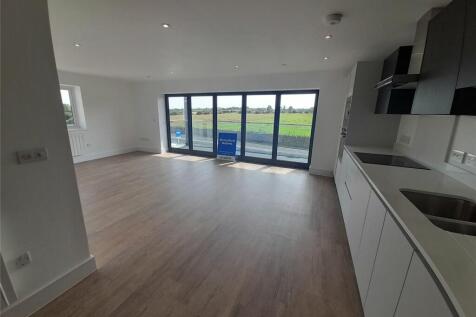 Kitchen/Living Area