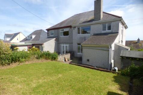 Established Rear Gar