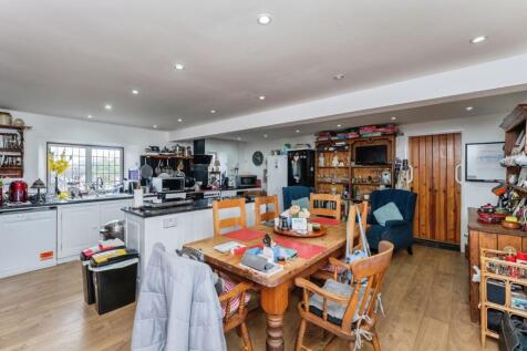 Family Kitchen