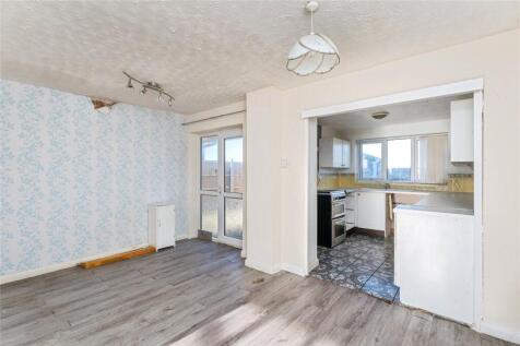 Dining Room. Kitchen