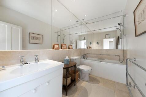 Flat Bathroom