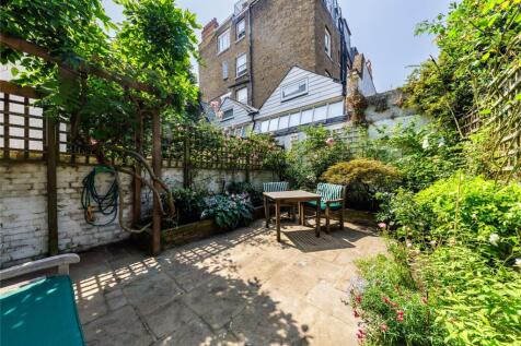 West Facing Garden