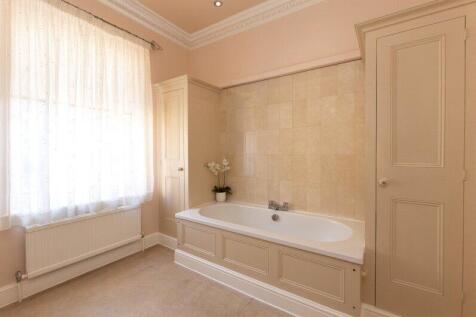 Principal Bathroom