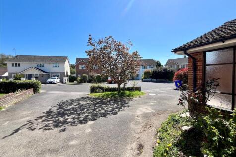 Carriage Driveway