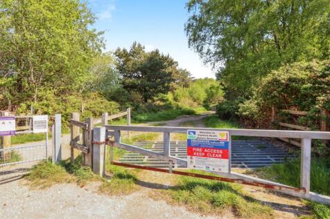 Entrance To Heath