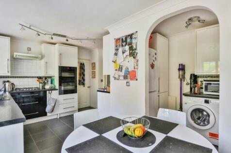 Kitchen/Utility