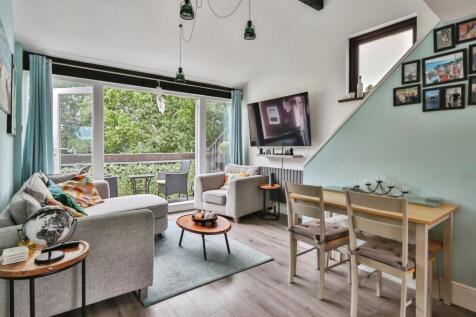 Lounge/Diner