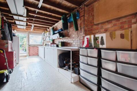 Tandem Garage
