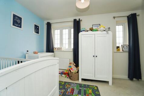 2nd Bedroom