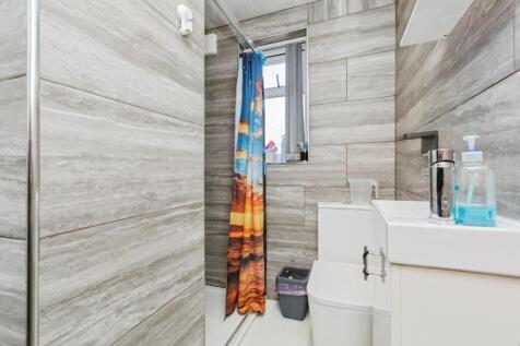 Downstairs Bathroom