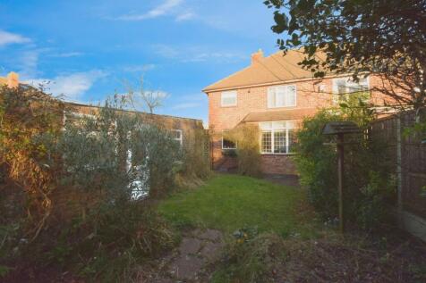 Garden &amp; Rear