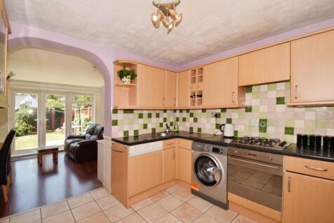 Kitchen &amp; Dining