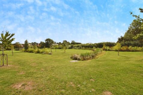 Nearby Open Space