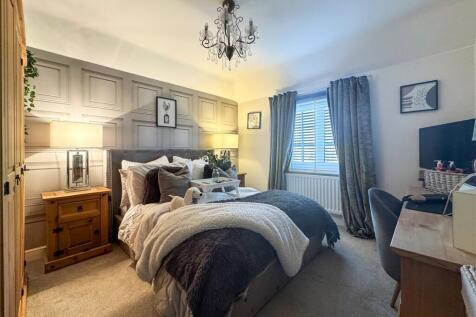Principal Bedroom