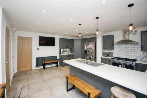 Kitchen 4
