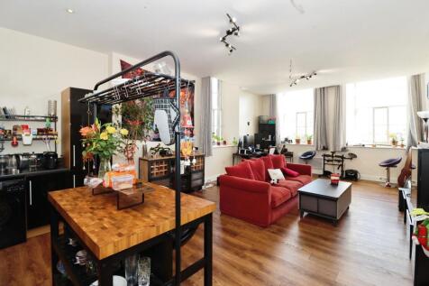 Kitchen To Lounge