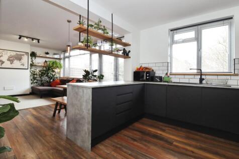 Kitchen To Lounge
