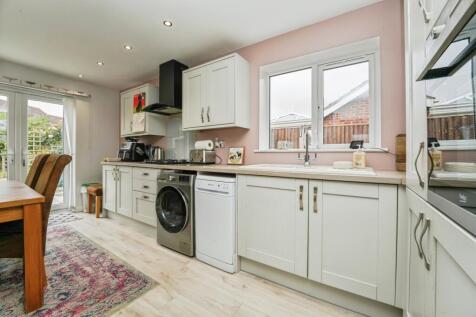 Kitchen 3