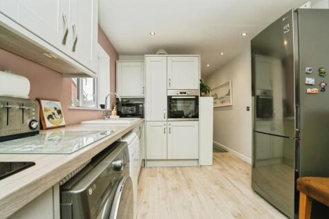 Kitchen 4
