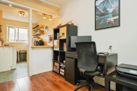 Living Room 6