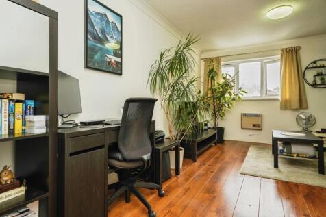 Living Room 5