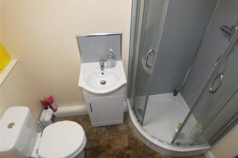 Ground Floor Shower/