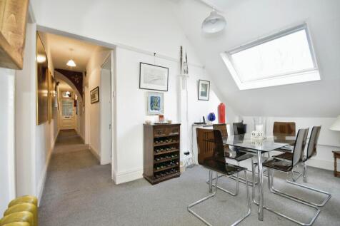 Dining Room/Hall