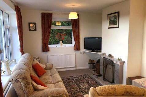 Living Furnished
