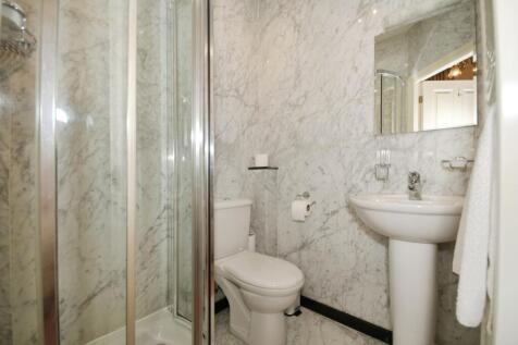 Ground Floor Ensuite