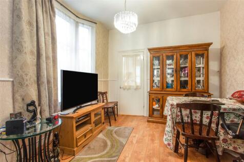 Dining room diff