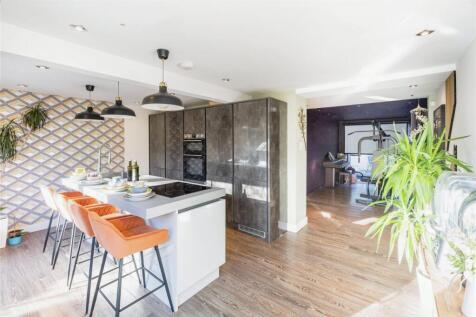 Kitchen/Family Room