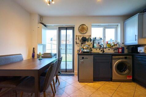 Kitchen/Dinning Room