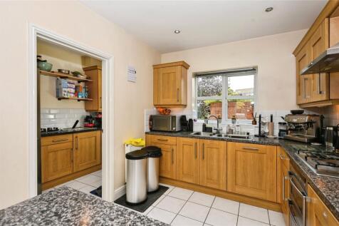 Kitchen/Utility